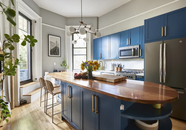 See This Cleverly Remodeled One-Bedroom Apartment for Three | Apartment ... - One Bedroom Apartment Renovation Packages